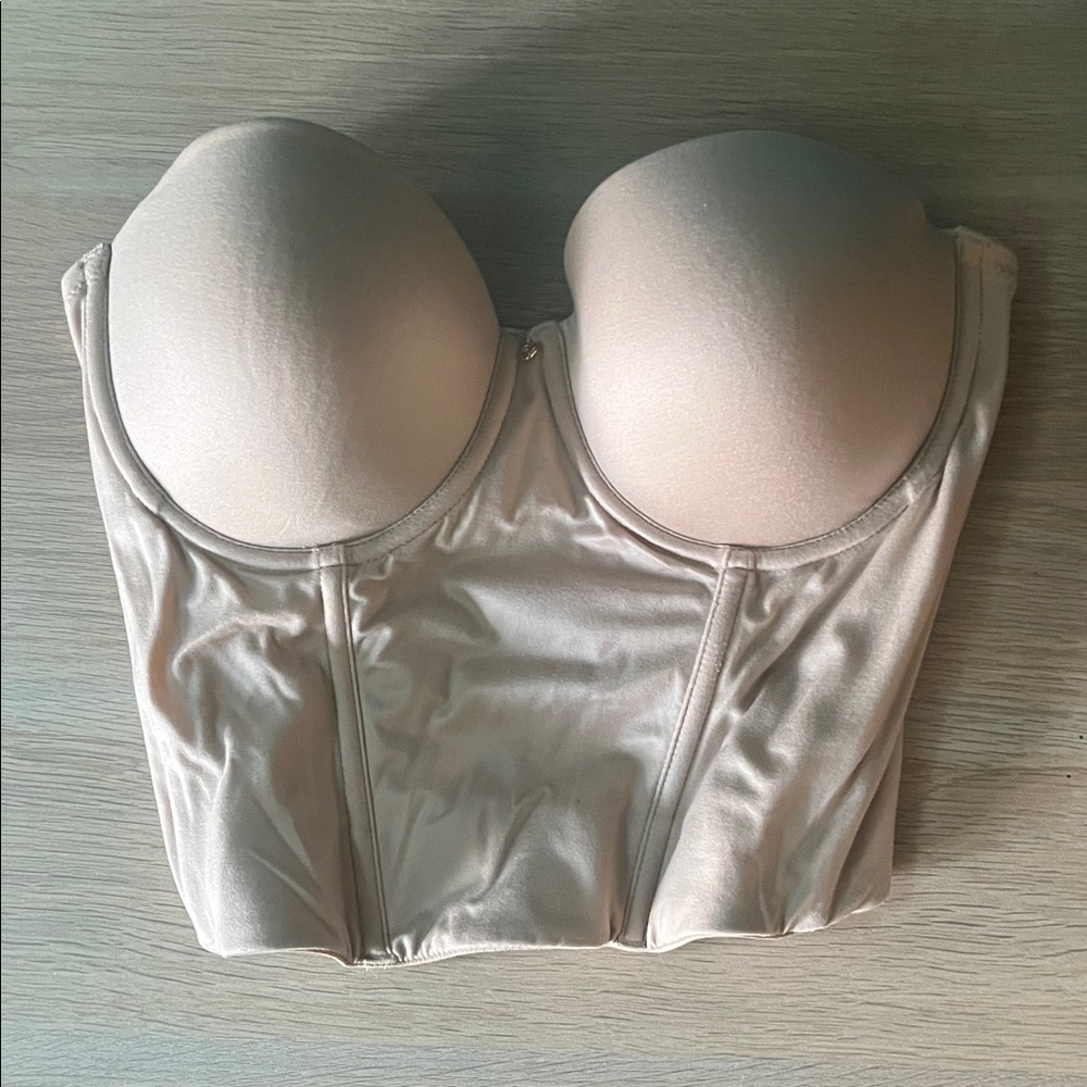 Betsey Johnson Forever Perfect Strapless Bustier Bra Low Back Nude Beige 34D